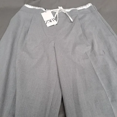 ZARA LIGHT GREY SMART PANTS - LARGE