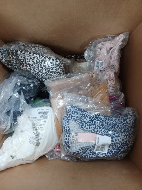 BOX OF APPROXIMATELY 20 ASSORTED ITEMS OF CLOTHING TO INCLUDE CAROLE HOCHMAN, MONSOON, FINERY, FRANK USHER, ETC