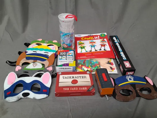 BOX OF ASSORTED TOYS AND GAMES TO INCLUDE CRAFT KITS, CARD GAMES AND TABLE TENNIS BALLS