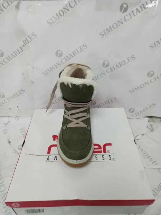 BOXED PAIR OF RIEKER WARM HIKING BOOTS, KHAKI - SIZE 7.5