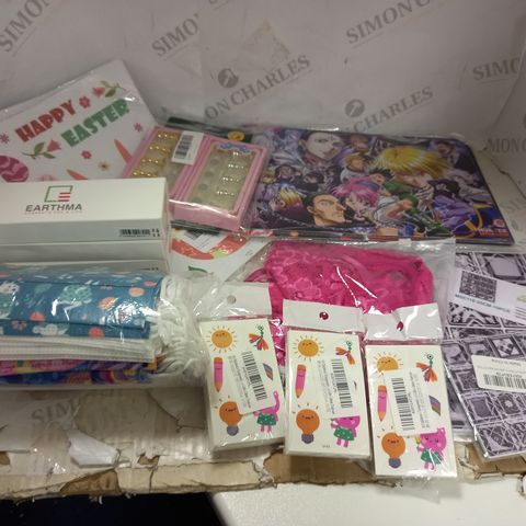 BOX OF APPROX 15 ASSORTED ITEMS TO INCLUDE CHILDRENS STICKERS, UNIVERSAL REMOTES, DECORATIVE WALL HANGINGS