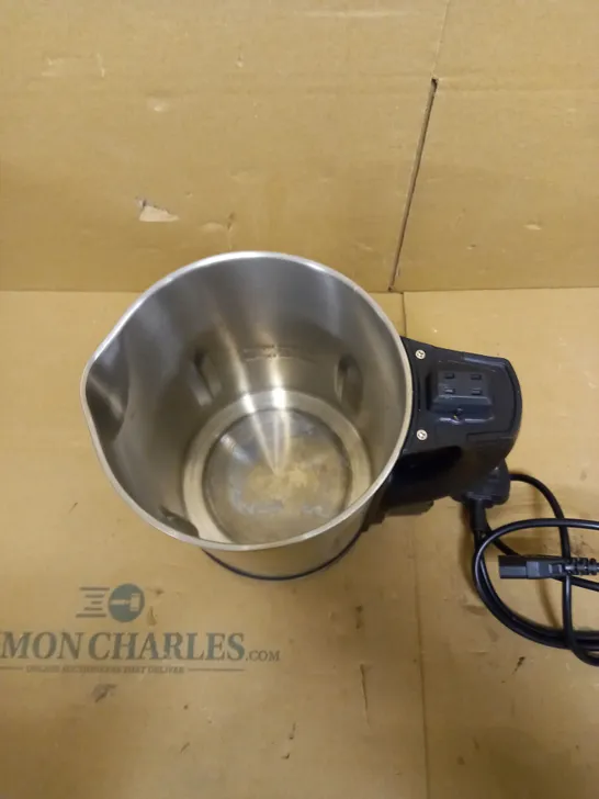 MORPHY RICHARDS SOUP MAKER 