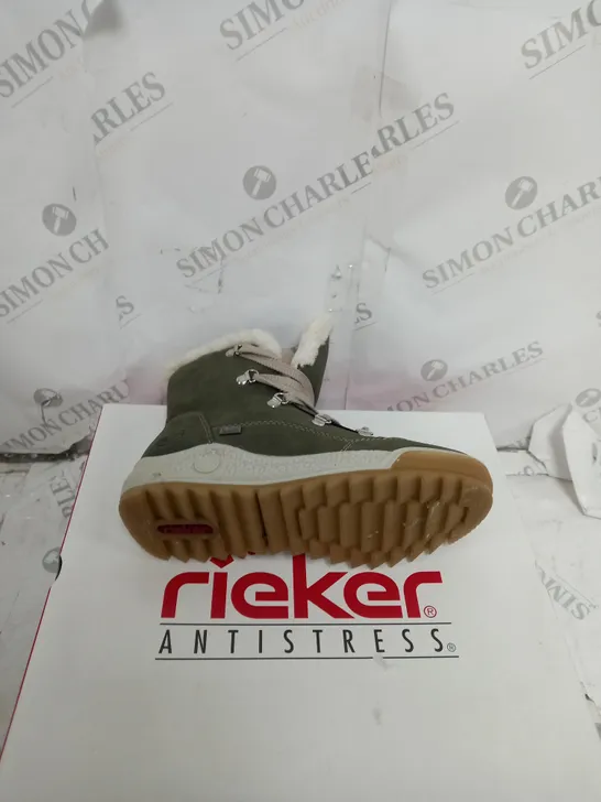 BOXED RIEKER ANTISTRESS WARM HIKING BOOTS, KHAKI - SIZE 4