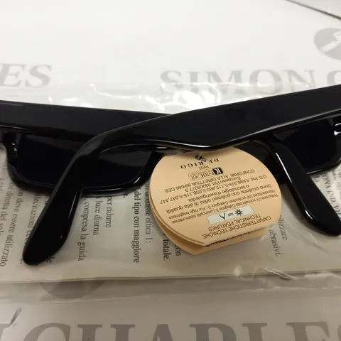 APPROXIMATELY 10 DIERRE STING SUNGLASSES - BOXED