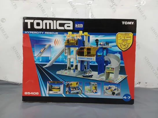 BOXED TOMY TOMICA 85406 HYPERCITY RESCUE SET