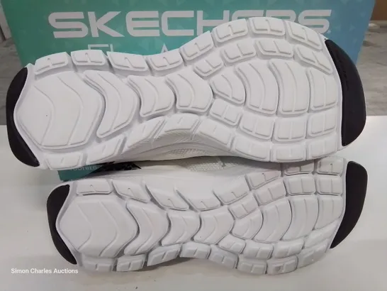 BOXED PAIR OF SKECHERS FLEX APPEAL 4.0 WHITE TRAINERS - WOMENS 9