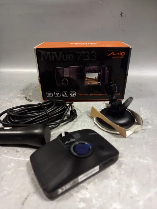 BOXED MIO MIVUE 733 VEHICLE DASH CAMERA 