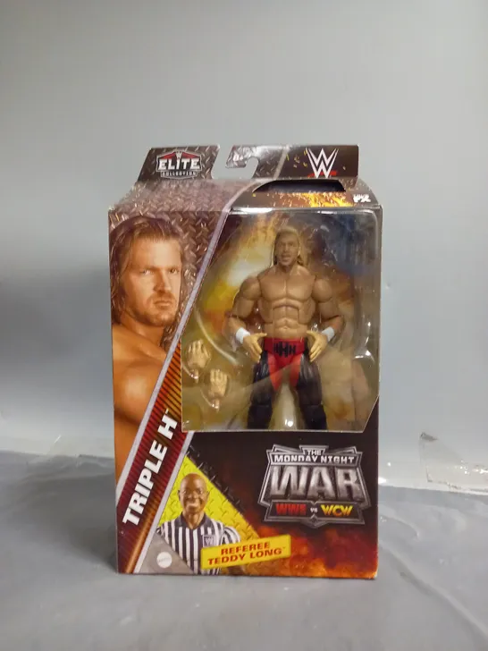 WWE THE MONDAY NIGHT WAR - TRIPLE H ACTION FIGURE