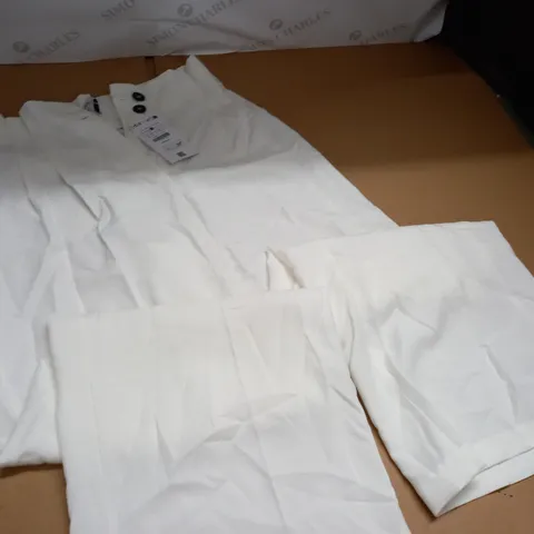 BERSHKA WHITE TROUSERS - UK 10