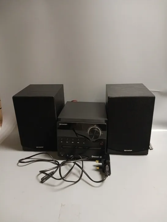 BOXED SHARP HI-FI MICRO SYSTEM IN BLACK, FM RADIO, CD PLAYER AND BLUETOOTH ENABLED