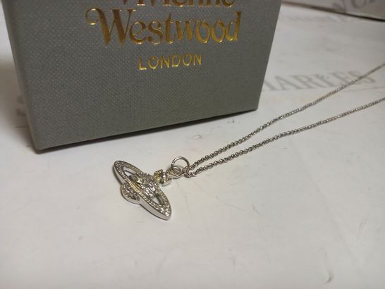 VIVIENNE WESTWOOD-STYLE NECKLACE
