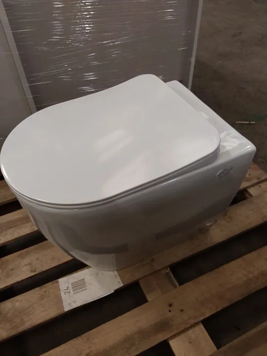 CREAVIT TOILET BASIN WITH SEAT