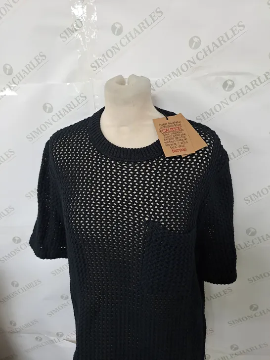 STUSSY KNITTED MESH CREW T-SHIRT SIZE M