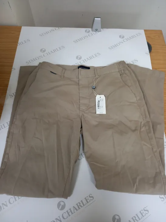 MR MARVIS LONG BARISTAS TROUSERS - W32  L30
