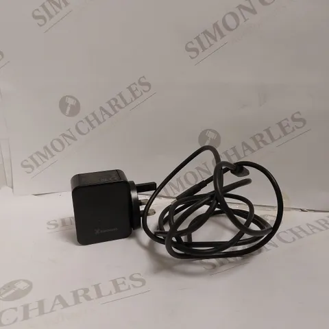 BLACKWEB 65W USB-C UNIVERSAL CHARGER