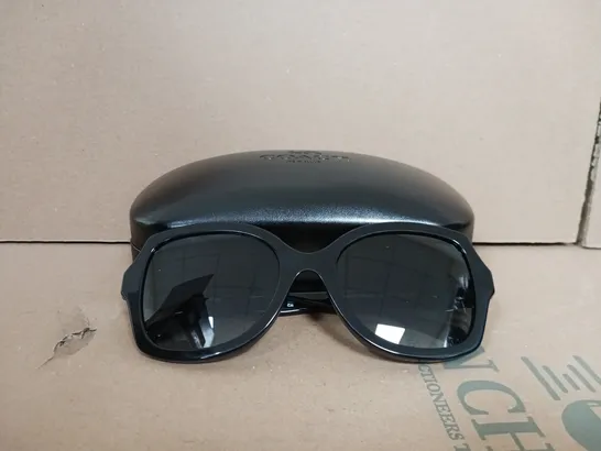 COACH BLACK SQUARE SUNGLASSES