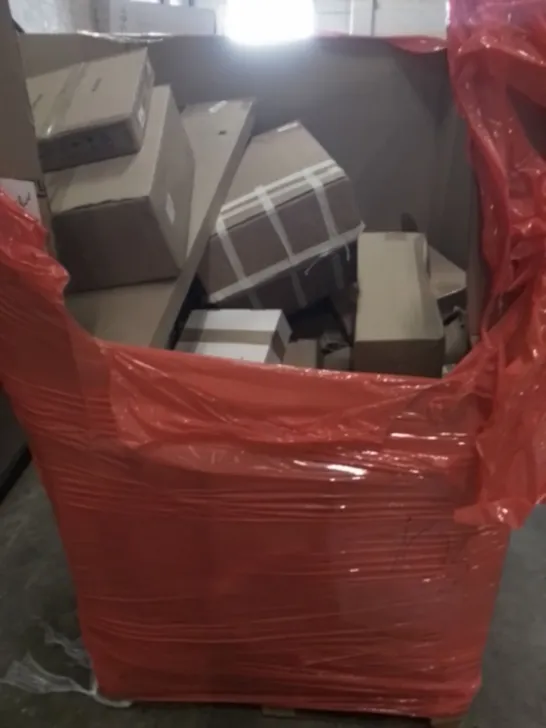 PALLET OF UNPROCESSED ITEMS TO INCLUDE BAGGED STROLLER, TOILET SEAT, AND IHEROO FLANNEL ELECTRIC HEATER