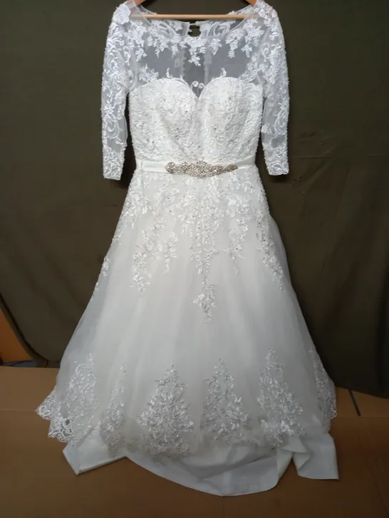 EMBELLISHED NET OVERLAY WEDDING DRESS - SIZE UNSPECIFIED