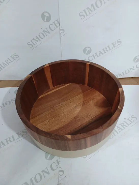 LARGE WOODEN BOWL