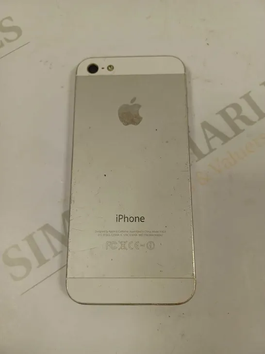 APPLE IPHONE 5 (A1429) 