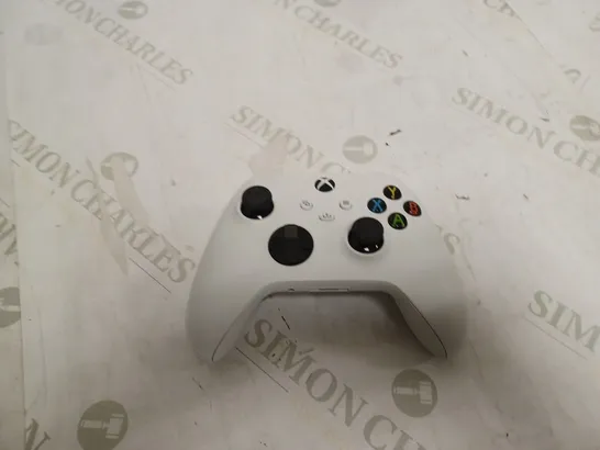 XBOX SERIES WHITE CONTROLLER 