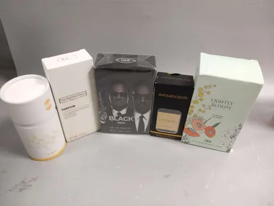 APPROXIMATELY 10 ASSORTED BOXED FRAGRANCES TO INCLUDE; AJMAL, THE ESSENCE VAULT, ZARA AND AMOURSCENTS