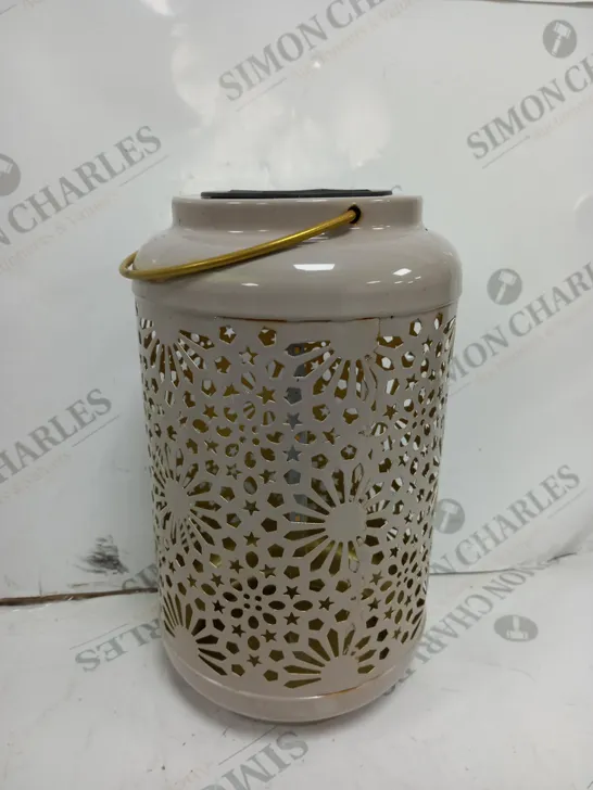  GARDEN REFLECTIONS SET OF 2 PATTERNED SOLAR LANTERNS