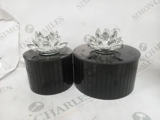 JULIEN MACDONALD SET OF 2 TRINKET BOXES 