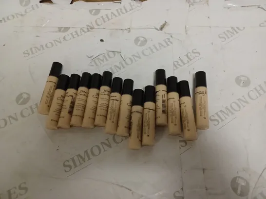 LOT OF APPROXIMATELY 14 GIVENCHY LONG WEARING FLUID FOUNDATION