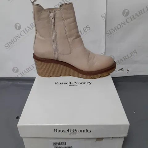 RUSSELL & BROMLEY LADIES CREAM WEDGE HEEL ANKLE BOOTS SIZE EU 37