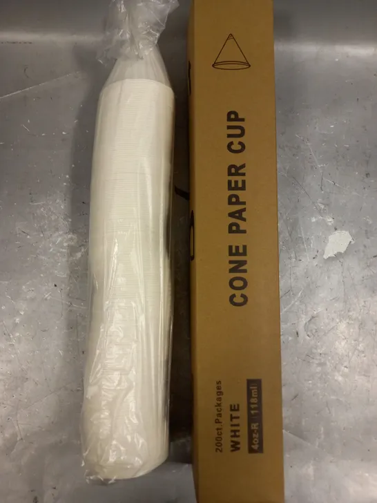 BOXED SEALED CR204-US CONE PAPER CUPS IN WHITE - 25 X 200 PACK