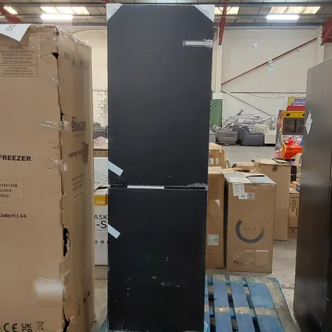 BOSCH KGN27NBEAG 50/50 FROST FREE FRIDGE FREEZER - BLACK