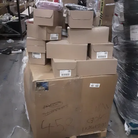 PALLET OF ASSORTED PRODUCTS INCLUDING APPROXIMATELY 18 BOXES OF 25 DVDS OF DAMO & IVOR THE MOVIE, VEATON, VINTAGE VECTOR LOCKED DIARY 