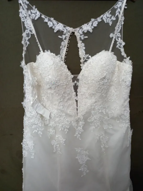 EMBELLISHED WEDDING DRESS IN IVORY - SIZE 22