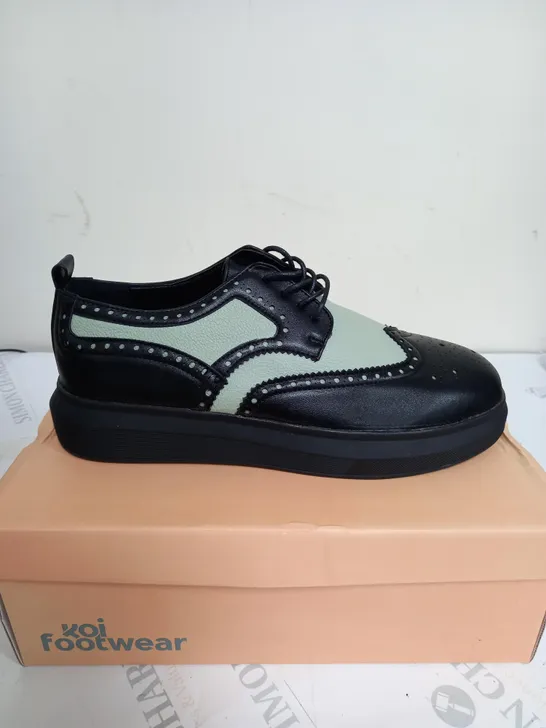 BRAND NEW BOXED PAIR OF KOI VEGAN LEATHER CORSON GREEN BROGUE DETAIL TRAINERS IN BLACK UK SIZE 8