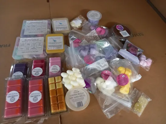 LOT OF ASSORTED WAX MELTS IN VARIOUS SCENTS