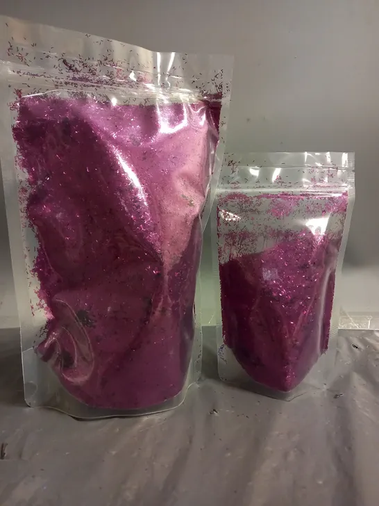 APPROXIMATELY 12 BAGS OF DECOR GLITTER IN DARK PINK - COLLECTION ONLY