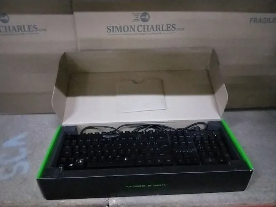 RAZER HUNTSMAN V2 OPTICAL GAMING KEYBOARD