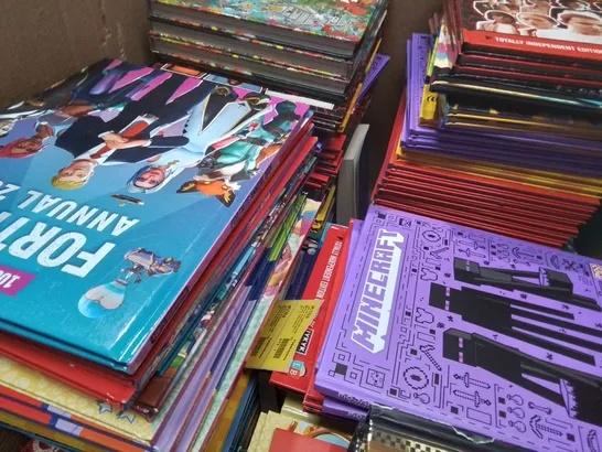 LARGE QUANTITY OF ASSORTED BOOKS AND 2024 ANNUALS TO INCLUDE GUINESS RECORDS 2024,  MINECRAFT, FORTNIGHT AND STRANGER THINGS