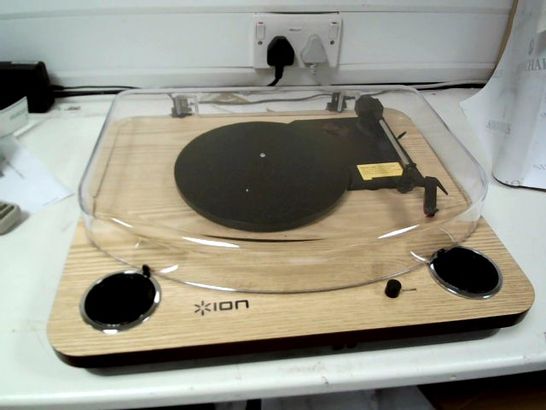 ION - MAX LP WOOD CONVERSION TURNTABLE WITH STEREO SPEAKERS
