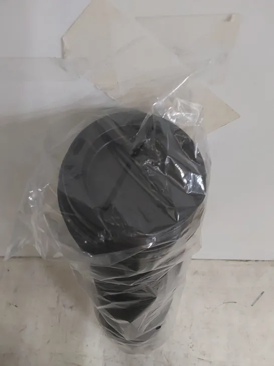 BOXED SET OF 8oz PLASTIC BLACK COFFEE CUP LIDS - APPROX 1000 LIDS 