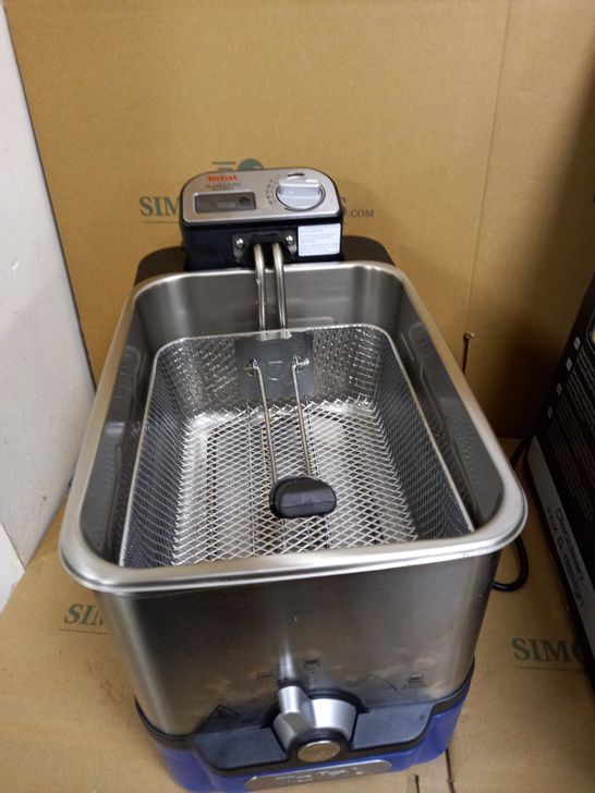 TEFAL OLEOCLEAN INOX & DESIGN DEEP FAT FRYER