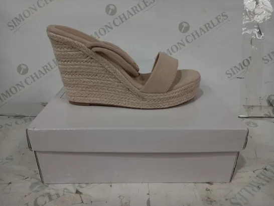 BOXED PAIR OF DESIGNER OPEN TOE WEDGES IN BEIGE EU SIZE 38