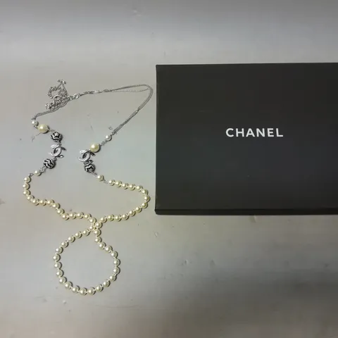 BOXED CHANEL PEARL NECKLESS 