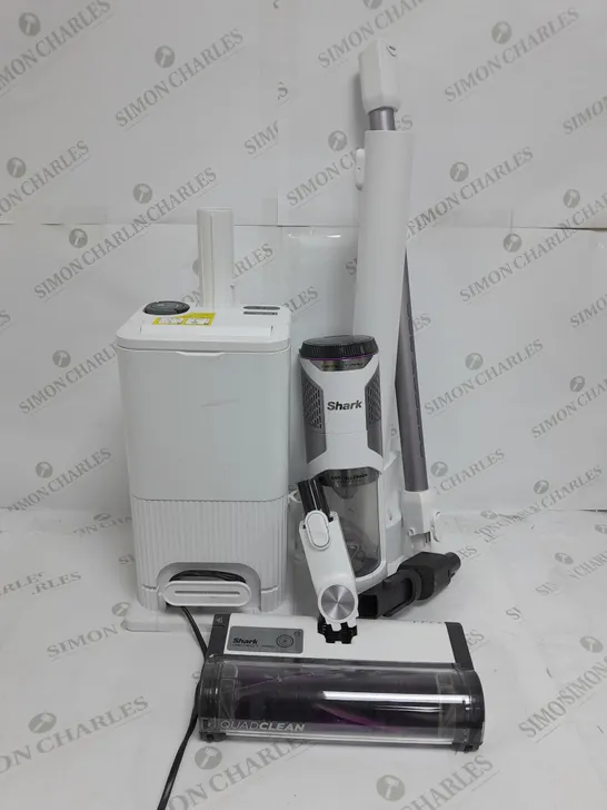 SHARK DETECT PRO 1.3L AUTO EMPTY VACUUM CLEANER IW3510UK