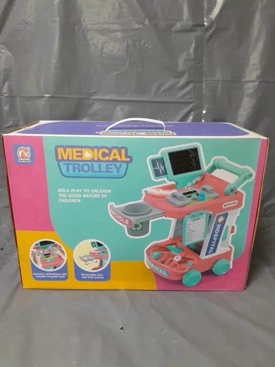 MEDICAL TROLLEY PLAY SET