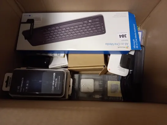 LOT OF ASSORTED ITEMS TO INCLUDE BELKIN HOME CHARGER, PLANTRONICS EARBUDS, LUGGAGE STRAPS AND MICROSOFT KEYBOARD