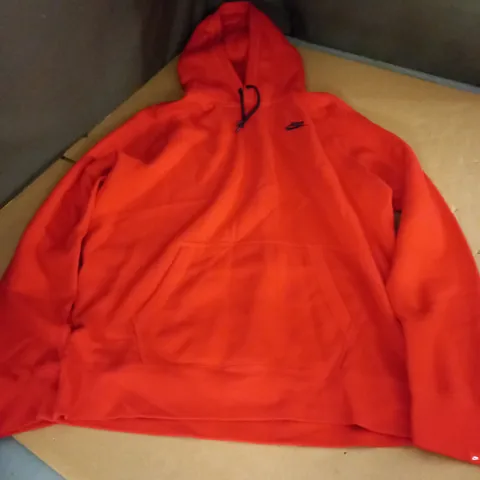 IN THE STYLE OF NIKE RED HOODED JUMPER - SIZE XL
