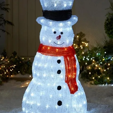 BOXED ACRYLIC OUTDOOR 70 CM LIGHT UP SNOWMAN (1 BOX)