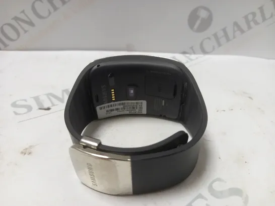 SAMSUNG GEAR S SMARTWATCH